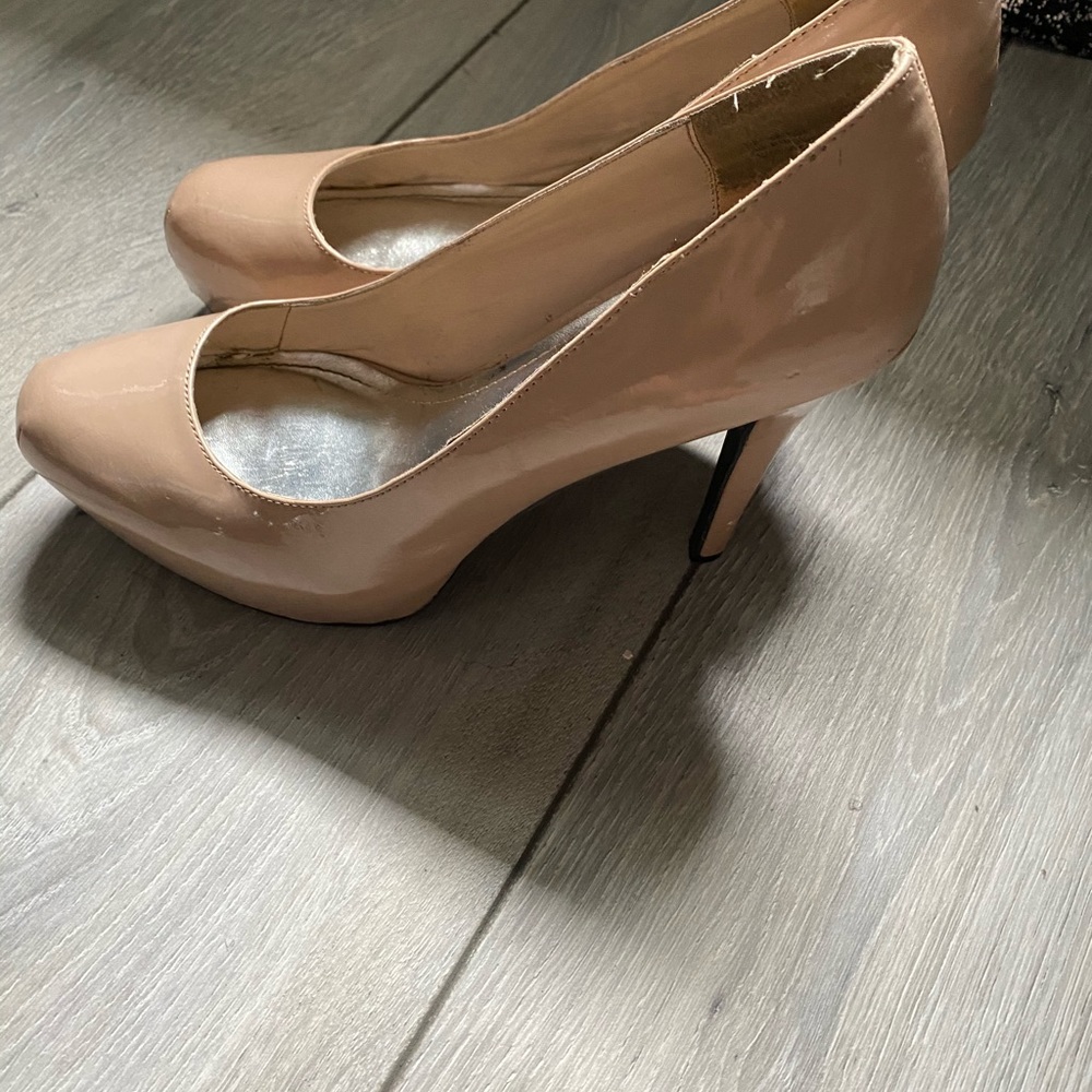 Nude Platform Heels - Picture 6 of 6